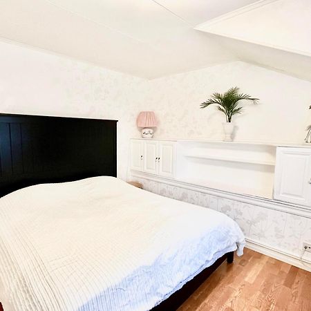 Outstanding Apartment Close To Gothenburg Kungälv Exterior photo