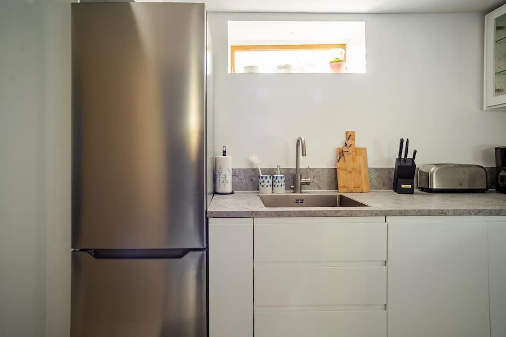 Outstanding Apartment Close To Gothenburg Kungälv Exterior photo